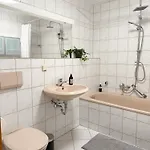 Zentrale, Designer Maisonette Mit Galerie, Gruppen- Und Kinderfreundlich, Smart Tv 아파트