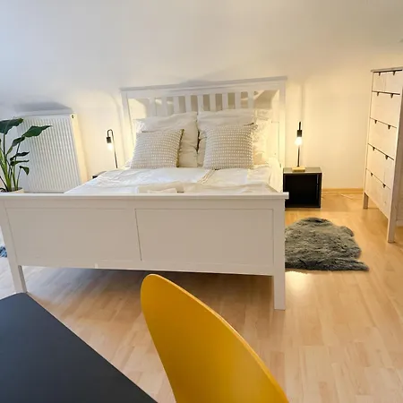 Zentrale, Designer Maisonette Mit Galerie, Gruppen- Und Kinderfreundlich, Smart Tv Apartment