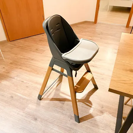 Zentrale, Designer Maisonette Mit Galerie, Gruppen- Und Kinderfreundlich, Smart Tv Erfurt
