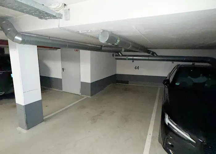 Zentrale, Designer Maisonette Wohnung Mit Galerie, Gruppen- Und Kinderfreundlich, Smart Tv Appartement Erfurt